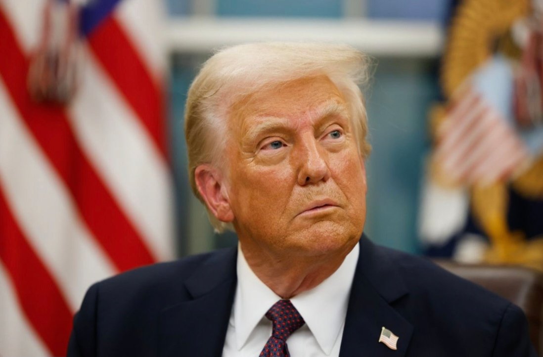 IamRealMahi's tweet image. Bro is happy again, he get an another chance to win Nobel prize for peace by Ceasefire between Thailand and Cambodia. 😂😂

Trump #Trump

#Thailand #ThailandCambodia  #กองทัพบกทันกระแส #กองทัพบก #ไทยเขมร #ไทยกัมพูชา #กัมพูชายิงก่อน #ไทยนี้รักสงบแต่ถึงรบไม่ขลาด #CambodiaOpenedFire