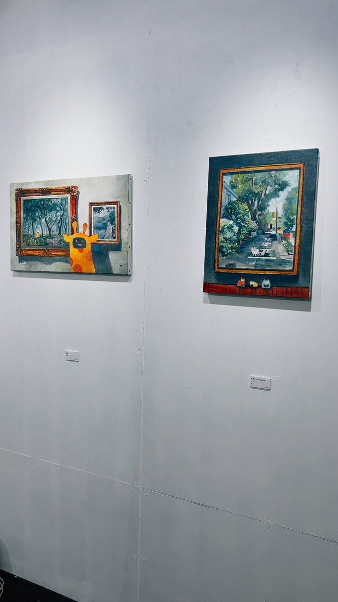 kinone_cg's tweet image. 本日から営業再開です‼︎
ノザキ個展『みてる』残り4日となりました。
暑い中ではありますが、どうぞお越しくださいませ。
通販も対応中(固定ツイートをご覧ください)
本日もよろしくお願いします‼︎
@no818