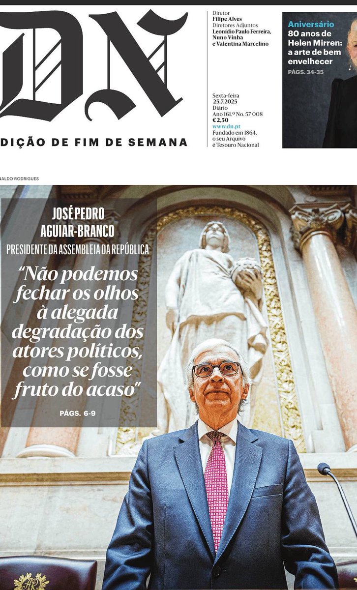 O guarda costas do Ventura olha-se ao espelho