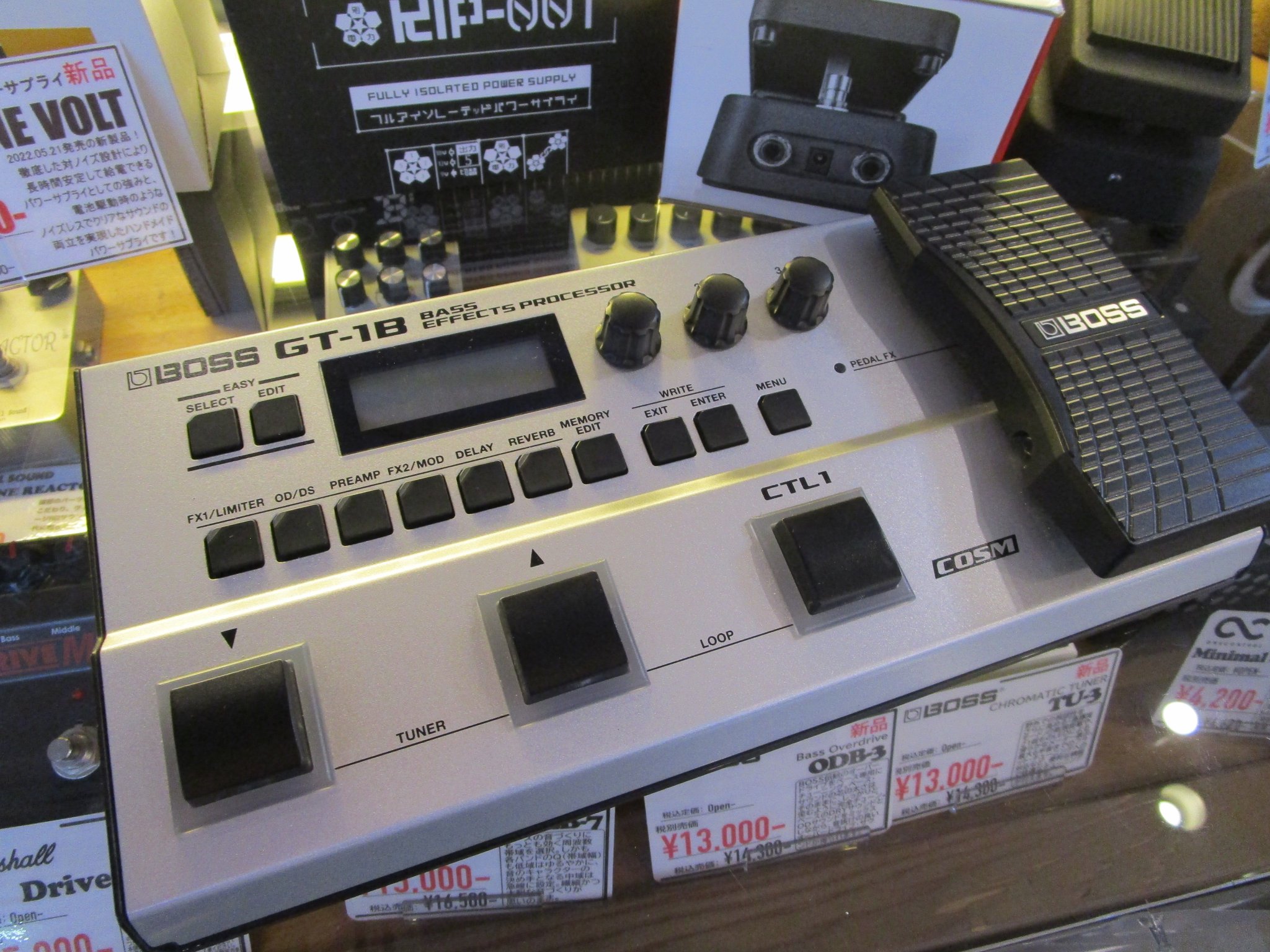 BOSS GT-1B ベースエフェクター Amazon.com: BOSS GT-1B Bass Effects Processor : Musical