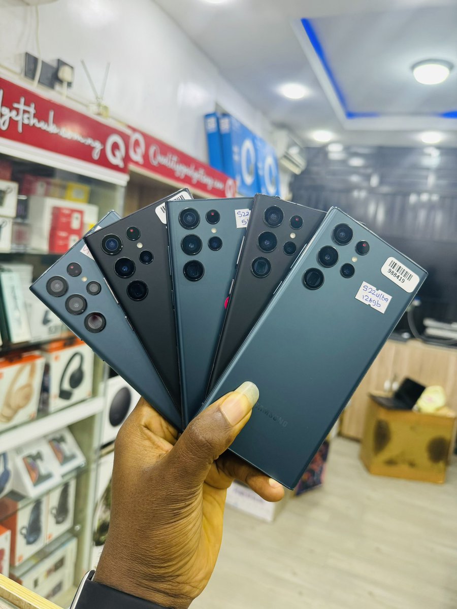QualityGadgets_'s tweet image. Premium Used Samsung Galaxy S22 Ultra 

12gb RAM | Physical + e-Sim | 5G 

128gb N560,000 | 256gb ₦620,000 

🛒 Send a DM or 

📞 08169698791 | 💬 08076460107
