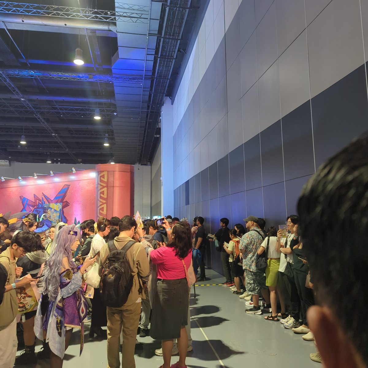 anxiousrochie's tweet photo. Star Rail in a bit~

#HonkaiStarRail
#HoyoFEST https://t.co/Cy26LDKal6
