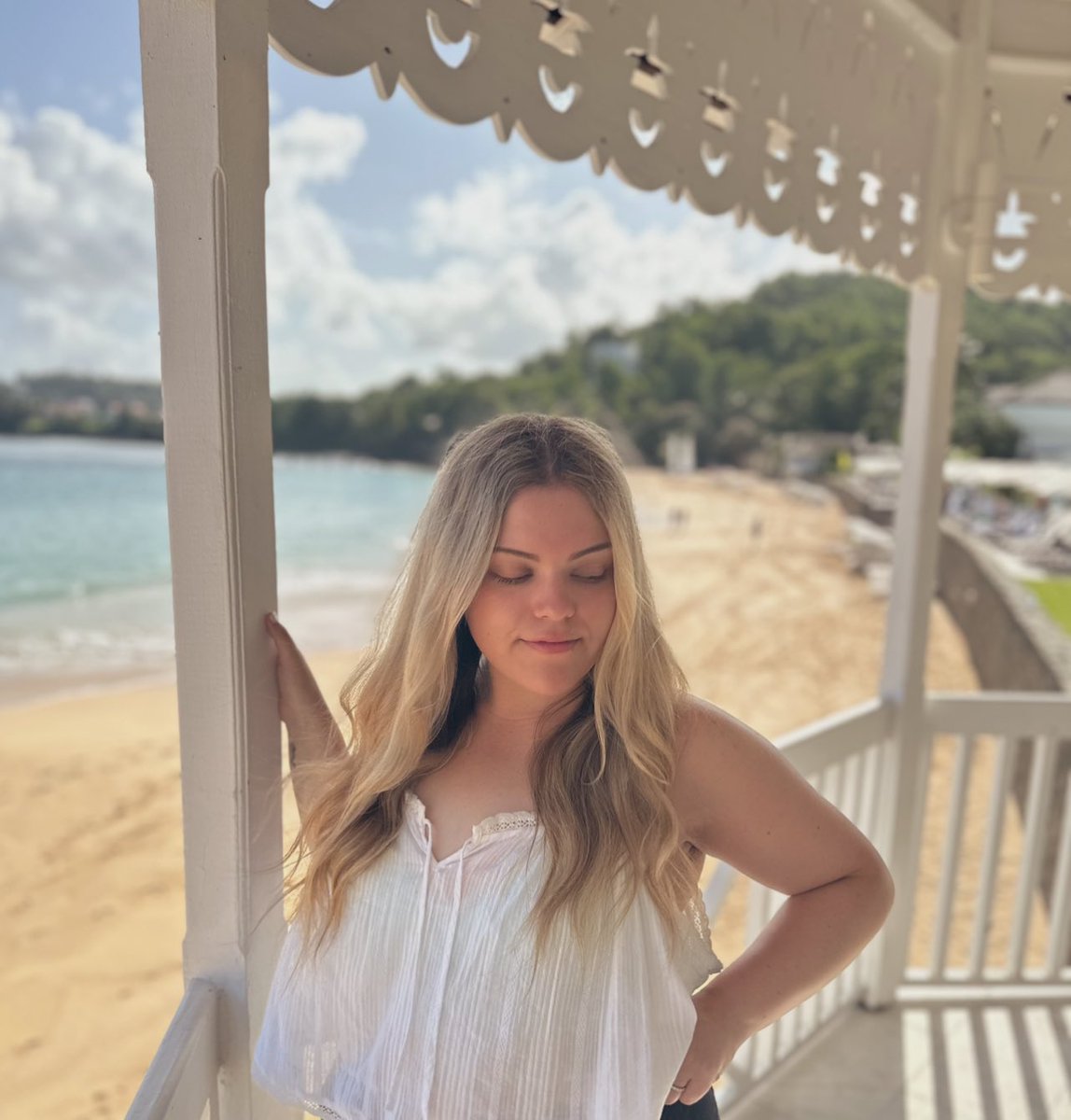 malibuxbaby's tweet photo. Fun Fact: 

little fish in the ocean loveee sparkle toenail polish! 🦋🪼🐠🍍🥥

#feet #travel #whalesub #fundedvacay #paypig #private #secretsub #caribbean #summer #soles https://t.co/X22XsSRXg1