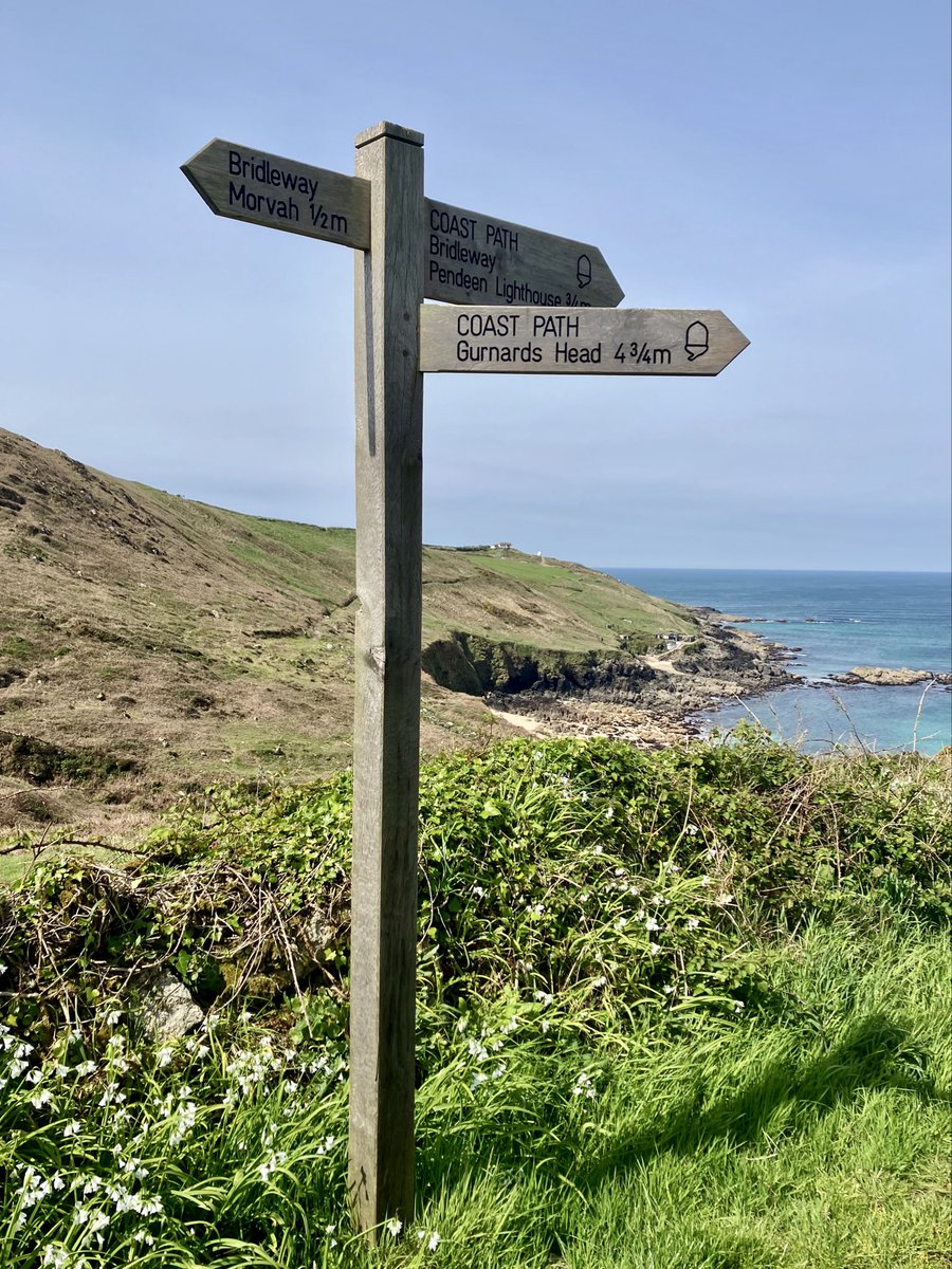 TulipHeather's tweet image. #FingerpostFriday
On the SWCP above Portheras Cove, Cornwall.
