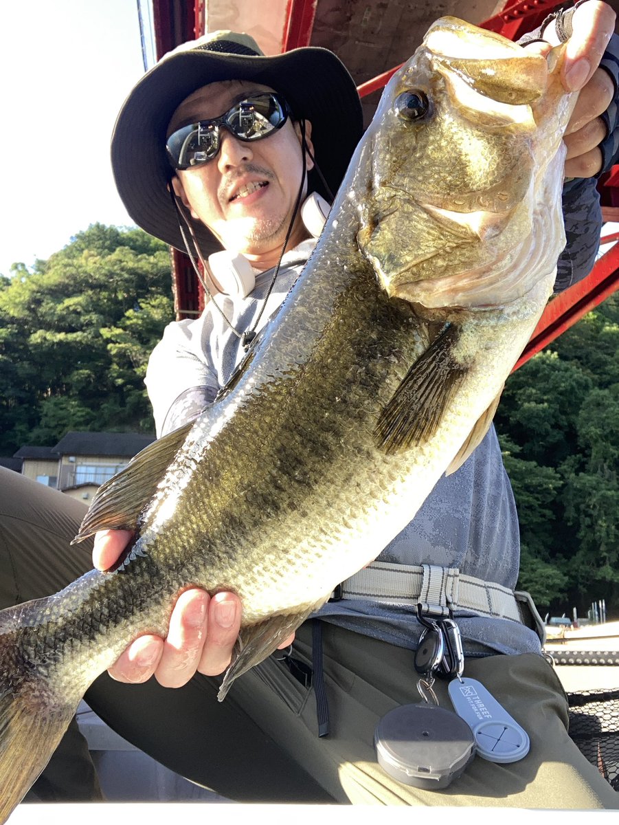 7月25日（金）沖 様の釣行（50cm）
mishimako-ishii-bass.net/2025-07-25-bas…