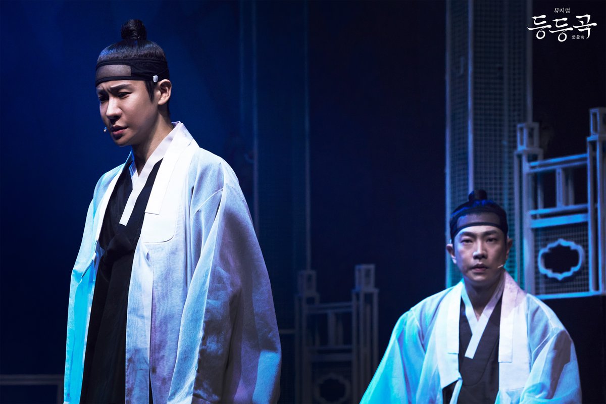 ninestory9's tweet image. 🎭뮤지컬 #등등곡
▪️등등회 모임 사진 공개
♪ ⎝㋡⎠⎝㋡⎠⎝㋡⎠⎝㋡⎠⎝㋡⎠ ♪
𝘔𝘜𝘚𝘐𝘊𝘈𝘓 등등곡
𝟤𝟢𝟤𝟧.𝟨.𝟤𝟦-𝟫.𝟣𝟦 @ʏᴇꜱ𝟤𝟦ꜱᴛᴀɢᴇ𝟣