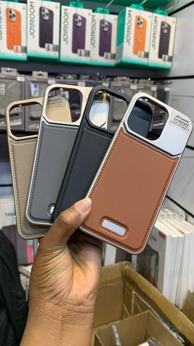 PhoneGuardsKE's tweet image. We're open.
For all your phone cases, inquiries talk to us 🤙 0112 440060.
📍Iconic Business Plaza 3rd Flr Shop No T9 Along Moi Avenue.