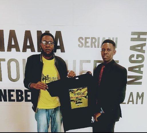 OleSavanna16999's tweet photo. #NationalCohessionOffice Niko Beste wa Nguvu hapa..
#SoberNation254 #GreenWalker TShoz at kshs 1500 and additional wrist hand beads...
For classic Dope Corporate Street Design... #WebsiteDesign #AppDesign #SystemManagement #DigitalMarketing #Branding #CorporateSkizaTune #Branding https://t.co/LVOeRyStmT