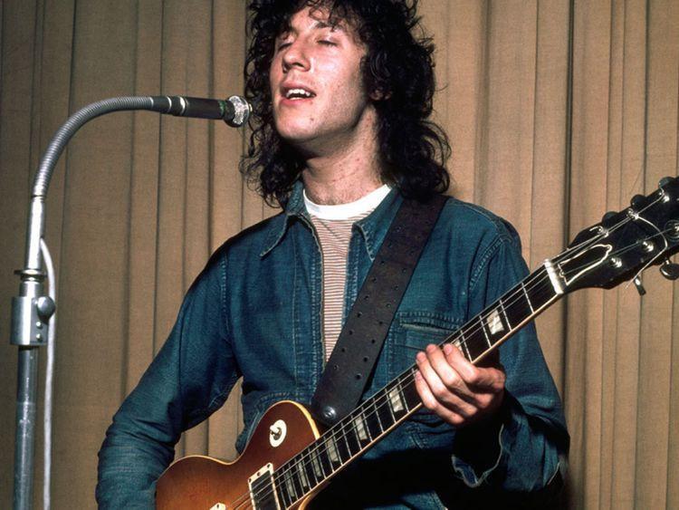 dvesean's tweet image. July 25 2020

The Founder Of Fleetwood Mac,
Peter Green 73 d. today 5 yrs ago.

Next time you hear:

&quot;Black Magic Woman&quot;/Santana,
Peter Green wrote that song.

Fleetwood Mac&apos;s &quot;Albatross&quot; also written by Peter, was the inspiration for The Beatles&apos; &quot;Sun King&quot;/Abbey Road.

R&amp;amp;R HOF