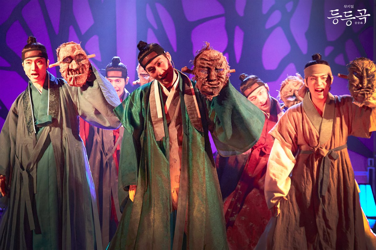 ninestory9's tweet image. 🎭뮤지컬 #등등곡
▪️등등회 모임 사진 공개
♪ ⎝㋡⎠⎝㋡⎠⎝㋡⎠⎝㋡⎠⎝㋡⎠ ♪
𝘔𝘜𝘚𝘐𝘊𝘈𝘓 등등곡
𝟤𝟢𝟤𝟧.𝟨.𝟤𝟦-𝟫.𝟣𝟦 @ʏᴇꜱ𝟤𝟦ꜱᴛᴀɢᴇ𝟣