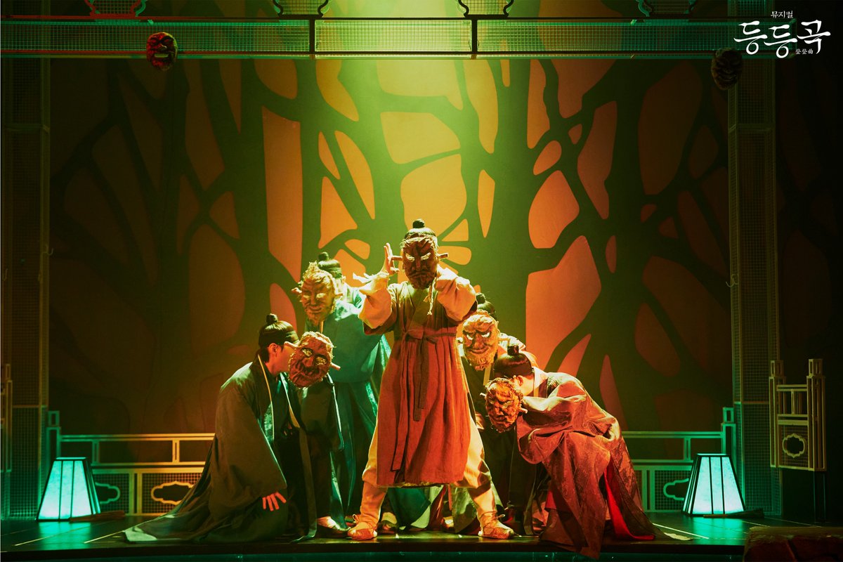 ninestory9's tweet image. 🎭뮤지컬 #등등곡
▪️등등회 모임 사진 공개
♪ ⎝㋡⎠⎝㋡⎠⎝㋡⎠⎝㋡⎠⎝㋡⎠ ♪
𝘔𝘜𝘚𝘐𝘊𝘈𝘓 등등곡
𝟤𝟢𝟤𝟧.𝟨.𝟤𝟦-𝟫.𝟣𝟦 @ʏᴇꜱ𝟤𝟦ꜱᴛᴀɢᴇ𝟣