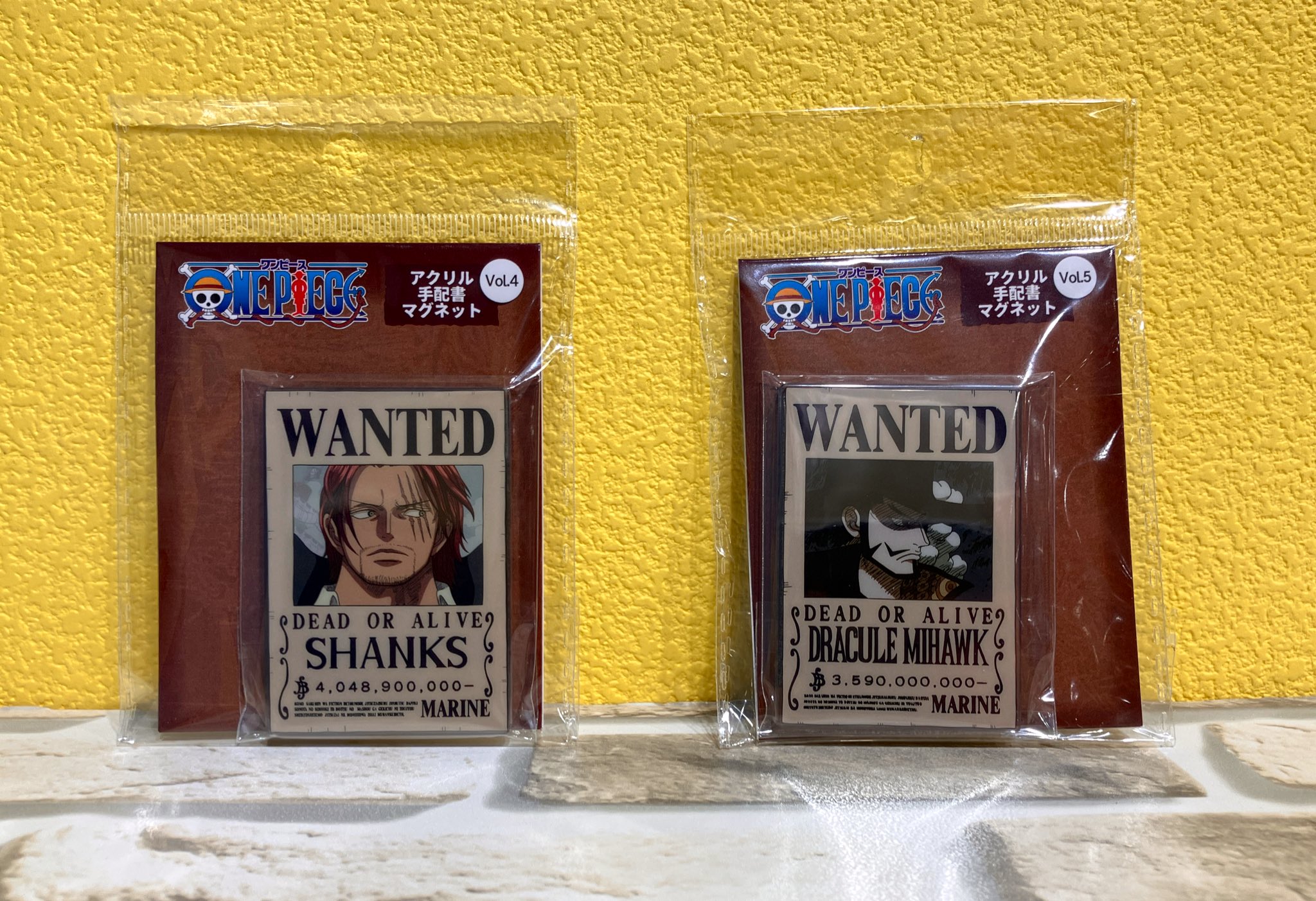 ワンピース 麦わらストア 大分 温泉 出張店限定 スクエア缶マグネット ロー ONE PIECE 麦わらストア池袋店 on X: 