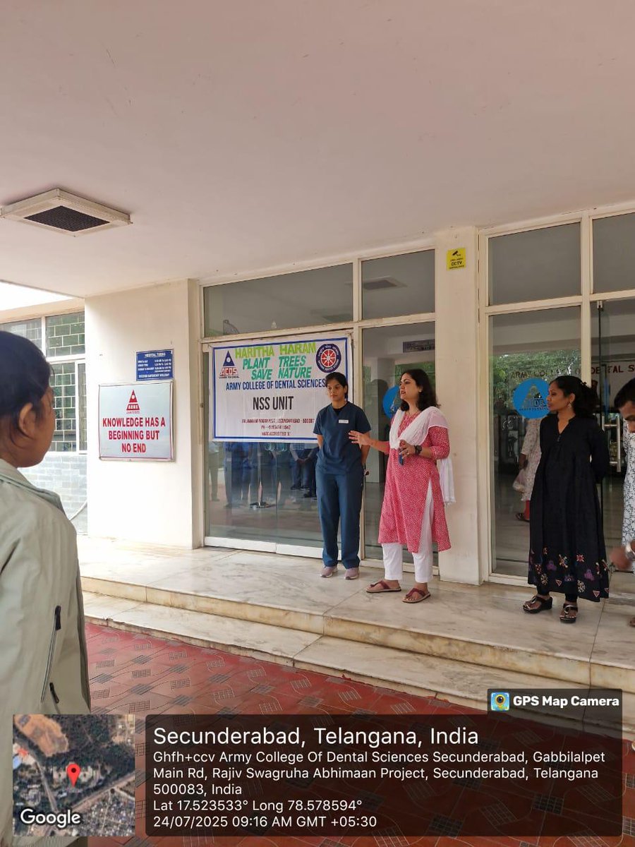 ACDSHyd's tweet image. Celebrating #HarithaHaram Week 🌱, the Dept. of Public Health Dentistry &amp;amp; NSS at Army College of Dental Sciences organized a pledge ceremony on 24/07/25, fostering environmental awareness and commitment to a greener future. 💚🌍 #GoGreen