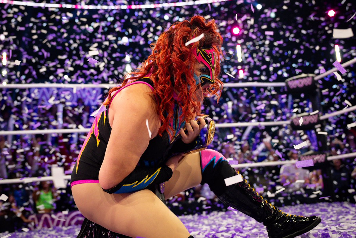 wowsuperheroes's tweet image. Tormenta’s not here to play. She’s here to end a reign.
Watch as Tormenta storms the ring to take down the long-reigning champion, The Classmaster—with Samantha Smart watching it all fall apart...
#WomenOfWrestling #WOW #WOWTV #ProWrestling #FemaleWrestling #Wrestling