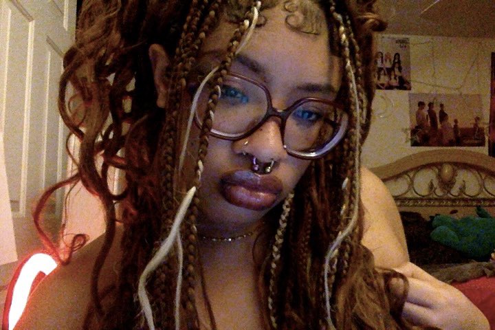 sumthinsummthin's tweet image. something catchy something witty something sexy