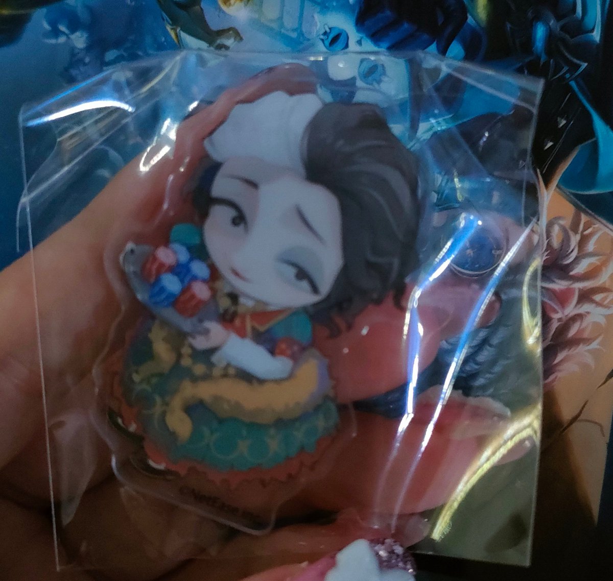 makibishi_tori's tweet photo. 【交換】第五人格 IdentityV IJL オフラインイベント オフイベ 缶バッジ 

譲▹▸
缶バッジ：気象学者、医師、墓守、弓使い
アクリルマグネット：雑貨商

求▹▸納棺師

本日会場での交換のみ。
検索からもお気軽にお声掛けください。 https://t.co/0P2n3f459t
