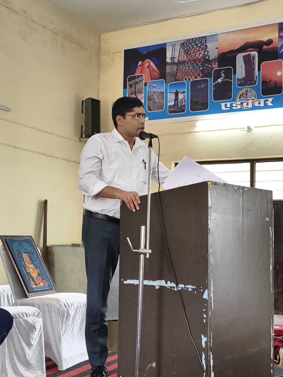 StateScout's tweet photo. राजस्थान राज्य भारत स्काउट एवं गाइड जिला मुख्यालय बांसवाड़ा पर राज्य पुरस्कार प्रशिक्षण शिविर में आज आदरणीय जिला कलक्टर महोदय डॉ इंद्रजीत यादव साहब, पुलिस अधीक्षक महोदय श्री हर्षवर्धन अग्रवाला साहब @BSGInternatnl @Bsg_in_India @Darshana031 @bsgindiaer https://t.co/GoetNu3Pui