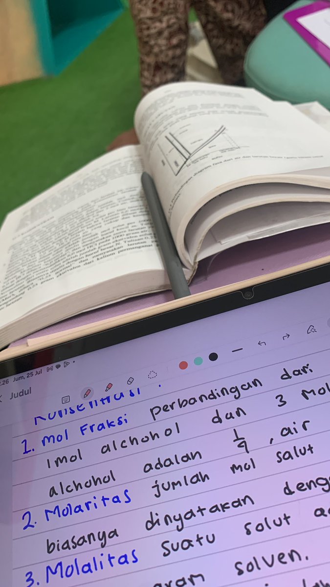 BERTEMU KIMIA DAN FISIKA LAGII YA ALLAH YA ALLAH, mana udah hilang lagi di otak, jadi ngulang dikit dikit😔😔