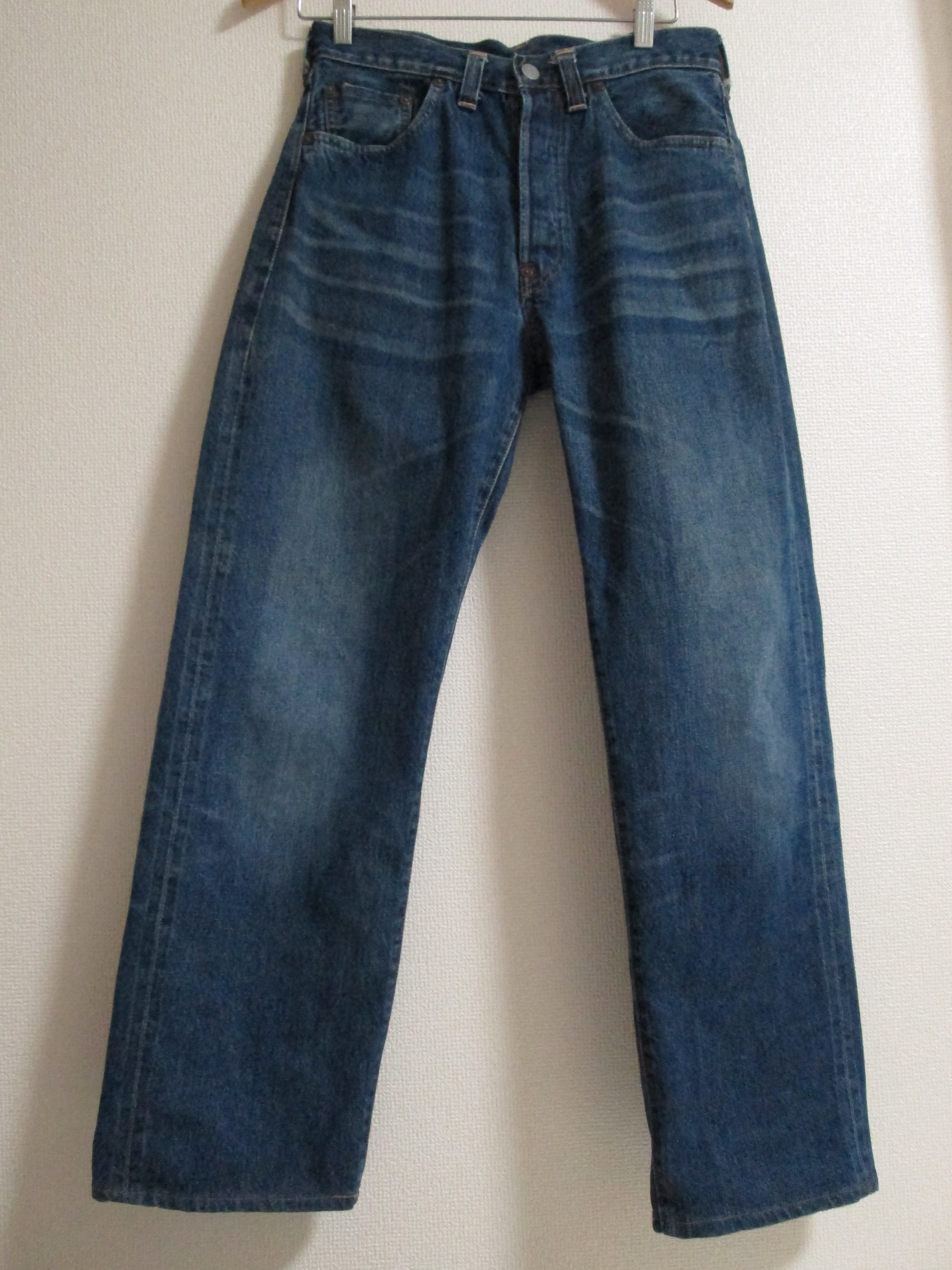 Levi’s リーバイス 501c xx W33バレンシア製 37年モデル Levi's リーバイス 501 0003 98年 バレンシア製 復刻 501 XX 紙