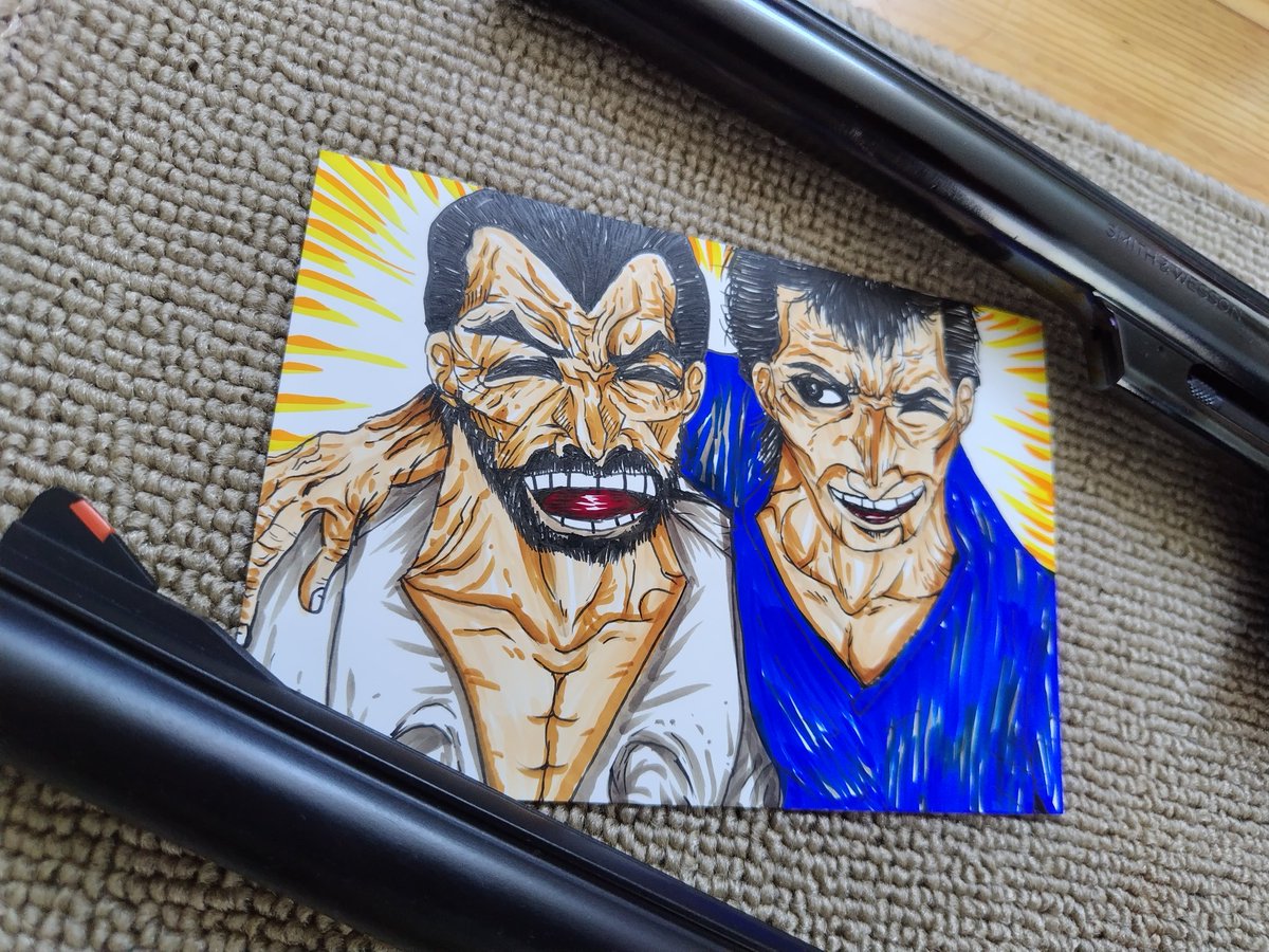 rintarowest's tweet image. ファンの方が自分が大切にしてる銃(上)をプレゼントしてくれるという。
うーむ🤔そんな心意気を見せてくれるのか
おーし。だったらここはオレも男気を見せて、自分の大切にしてる銃(下)と交換や😎
そういうのもいいよな。
グリップを付け替えて、と。
東京から北海道へ。
大事にしてもらえよ~!