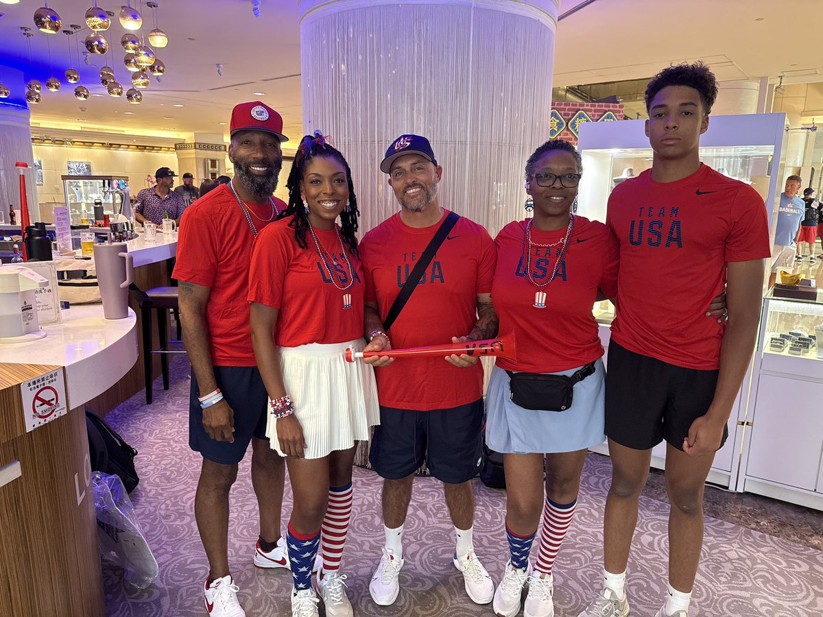 Game time!!! 🇺🇸🇺🇸🇺🇸🇺🇸<a href="/USABaseball12U/">USA Baseball 12U</a>