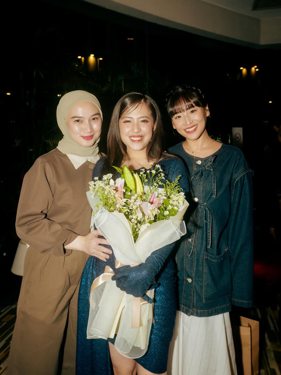 "Bertaut Rindu" 🎬💕

Congratulations, Zara! 👏

#HarukaNakagawa
#仲川遥香
