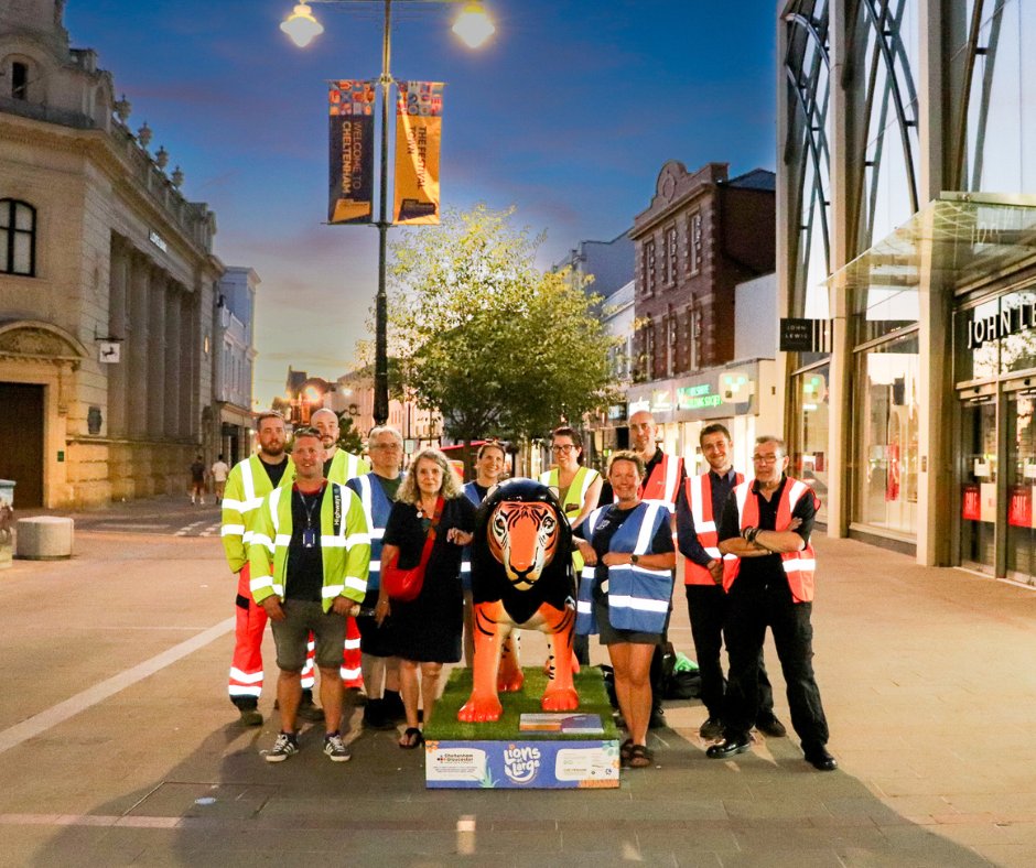 It’s been 2 weeks since the Lions sculptures appeared in Cheltenham &amp; Gloucester 🦁

Big thanks to <a href="/GlosRoads/">Glos Roads</a> &amp; the <a href="/lions_at_large/">Lions at Large Trail</a> support team for making it all happen! 🙌

#LionsAtLarge #Cheltenham #Gloucester #GloucestershireHighways