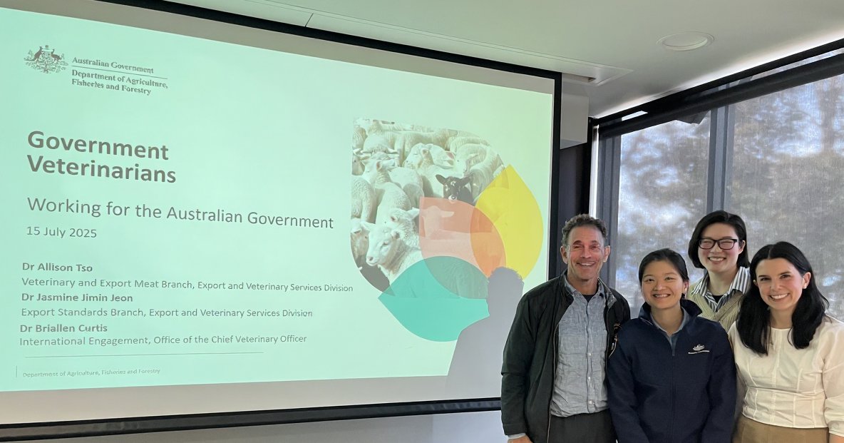 Recently, Dr Briallen Curtis, with colleagues Dr Allison Tso &amp; Dr Jasmine Jeon, visited @AgVicto share insights on their roles at the <a href="/Daff/">TWIT @FEARFUL</a> with veterinary students. Inspiring the next generation of vets! #VeterinaryCareers