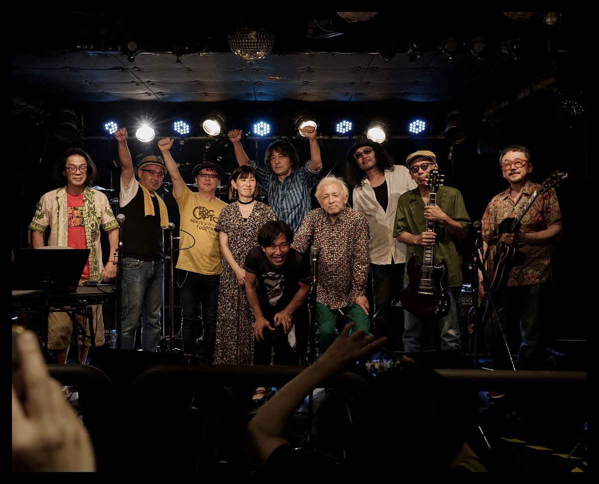 昨夜のマルオエイド
@高円寺ショーボート
盛り上がったね〜！
ご来場の皆さまありがとうございました╰(*´︶`*)╯♡