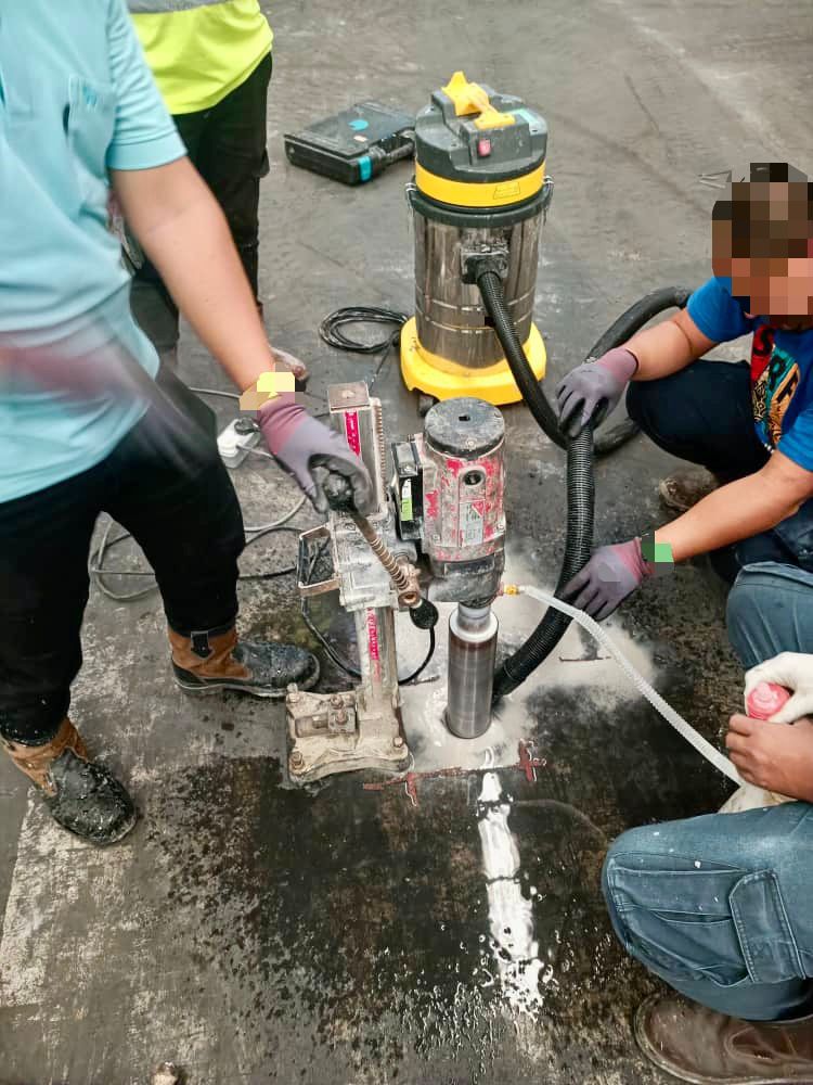 IPMEnquiry's tweet image. 🛠️🛠️ Coring to get core sample for core compressive strength test. 🔍🔍🧱🧱🔩🔩

#IPMProfessionalServices  #Coring #CoreSample #ConcreteCoring #ConcreteTesting #CompressionTest #CompressiveStrength