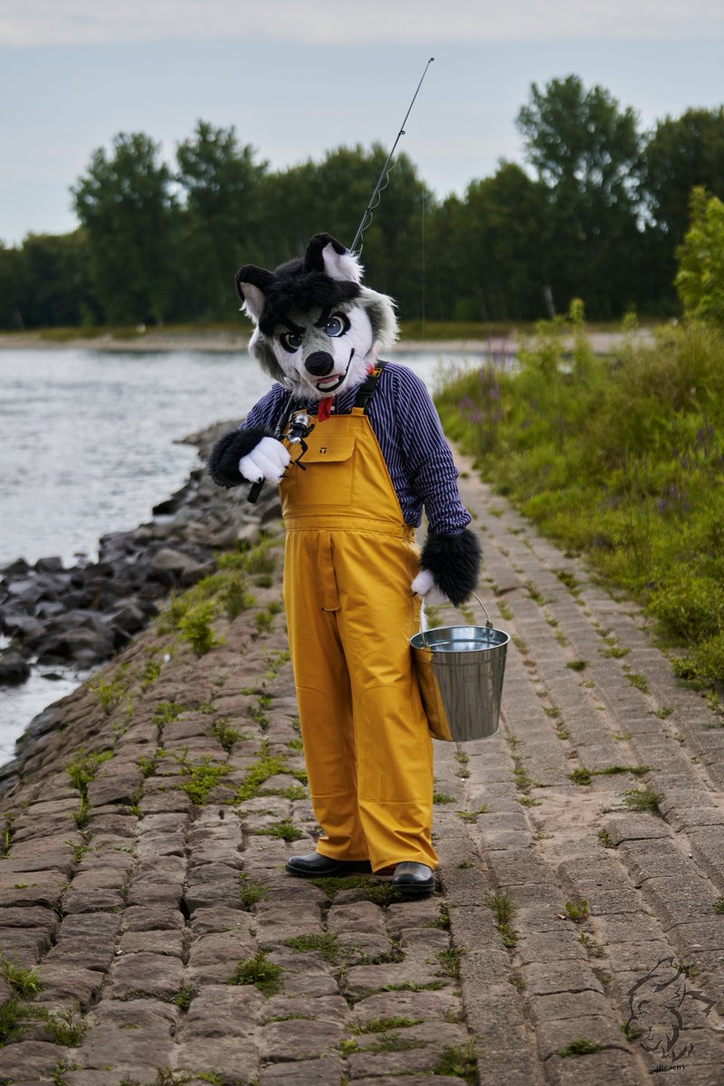 Levi Ackerwolf 🔜 Awoostria (@leviackerwolf) on Twitter photo Lets go fishing.
📅 10.7.2025
🗺️ Speyer
📸 Peachy_lynx
🪡 <a href="/Evi1Makers/">EvilMakers🏳️⚧️Commissions CLOSED</a>
🎽 Guy Cotten
#furrsuitfriday Lets go fishing.
📅 10.7.2025
🗺️ Speyer
📸 Peachy_lynx
🪡 <a href="/Evi1Makers/">EvilMakers🏳️⚧️Commissions CLOSED</a>
🎽 Guy Cotten
#furrsuitfriday