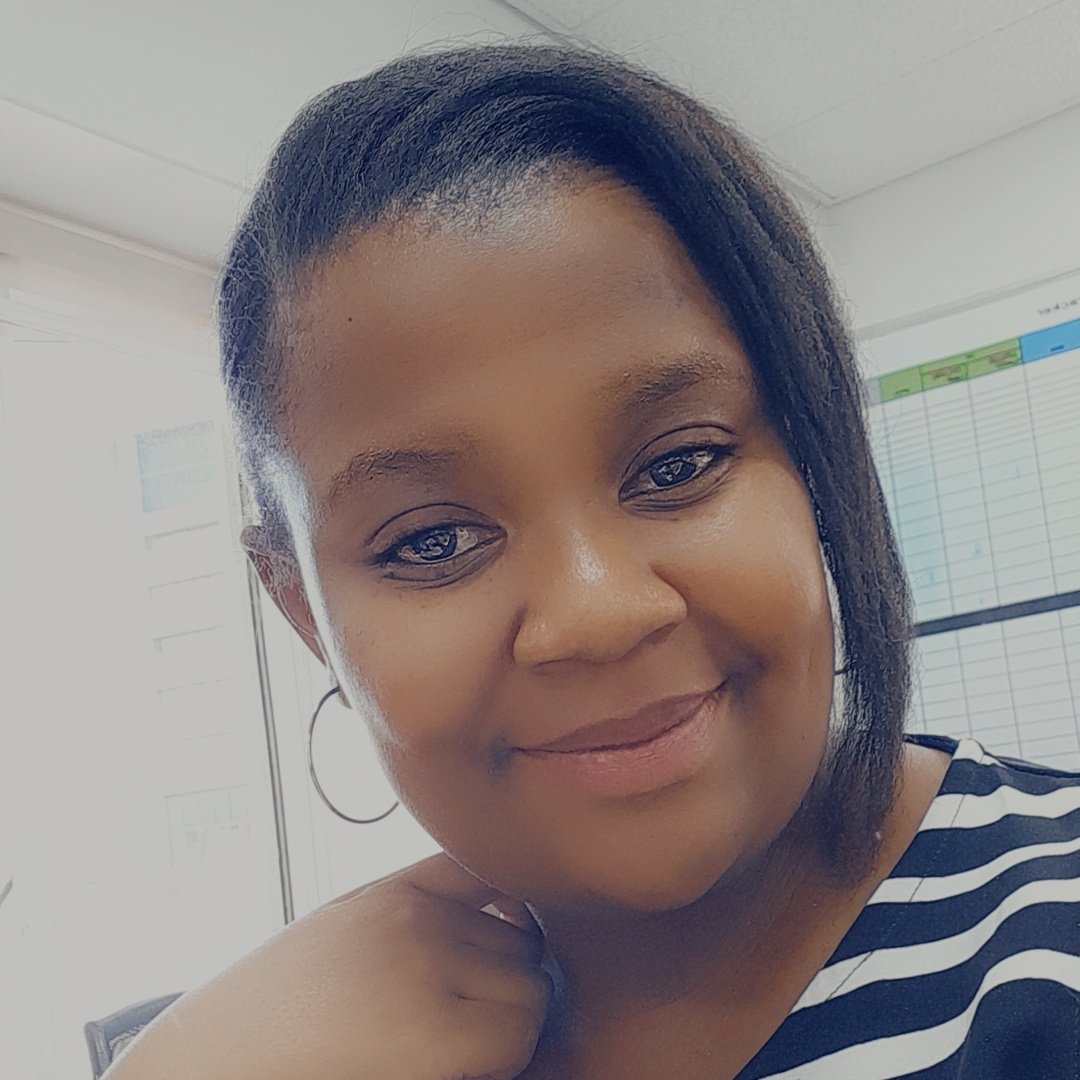 Bella_Led's tweet photo. #NewProfilePic https://t.co/qLfbvAjtkp
