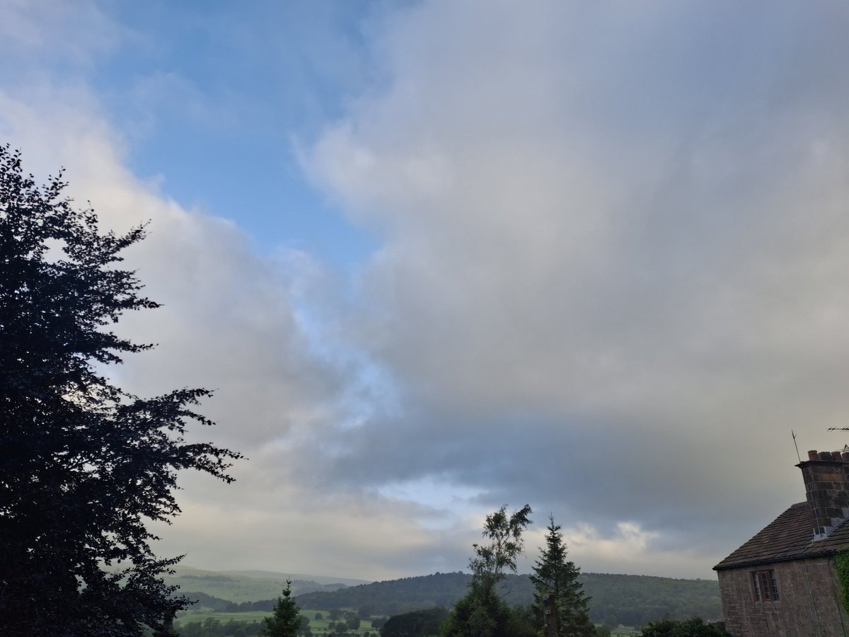 Morning, Skywatchers. Another murky start over
#NorthYorkshire
25/07/25 0650
 🌫✈️☠️ #SAI #Geoengineering
#doppler #nexrad
<a href="/DELTA9_DELTA9/">DELTA 9</a> <a href="/IonisedSkyWatch/">Alex Meechan</a> 
<a href="/Demo2020cracy/">Anti Lockdown Alliance(GLOBAL)</a>
<a href="/Jackie00007649/">Jackie 🇬🇧🏴󠁧󠁢󠁥󠁮󠁧󠁿🌞🇬🇧🏴󠁧󠁢󠁥󠁮󠁧󠁿</a> 
<a href="/jesseRoss597206/">Jesse Lynn♥️</a>
