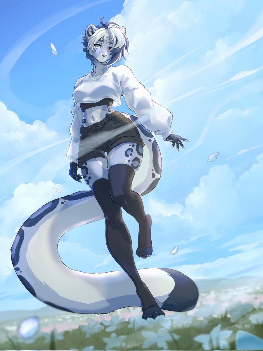 September_foxx's tweet image. For darka on discord