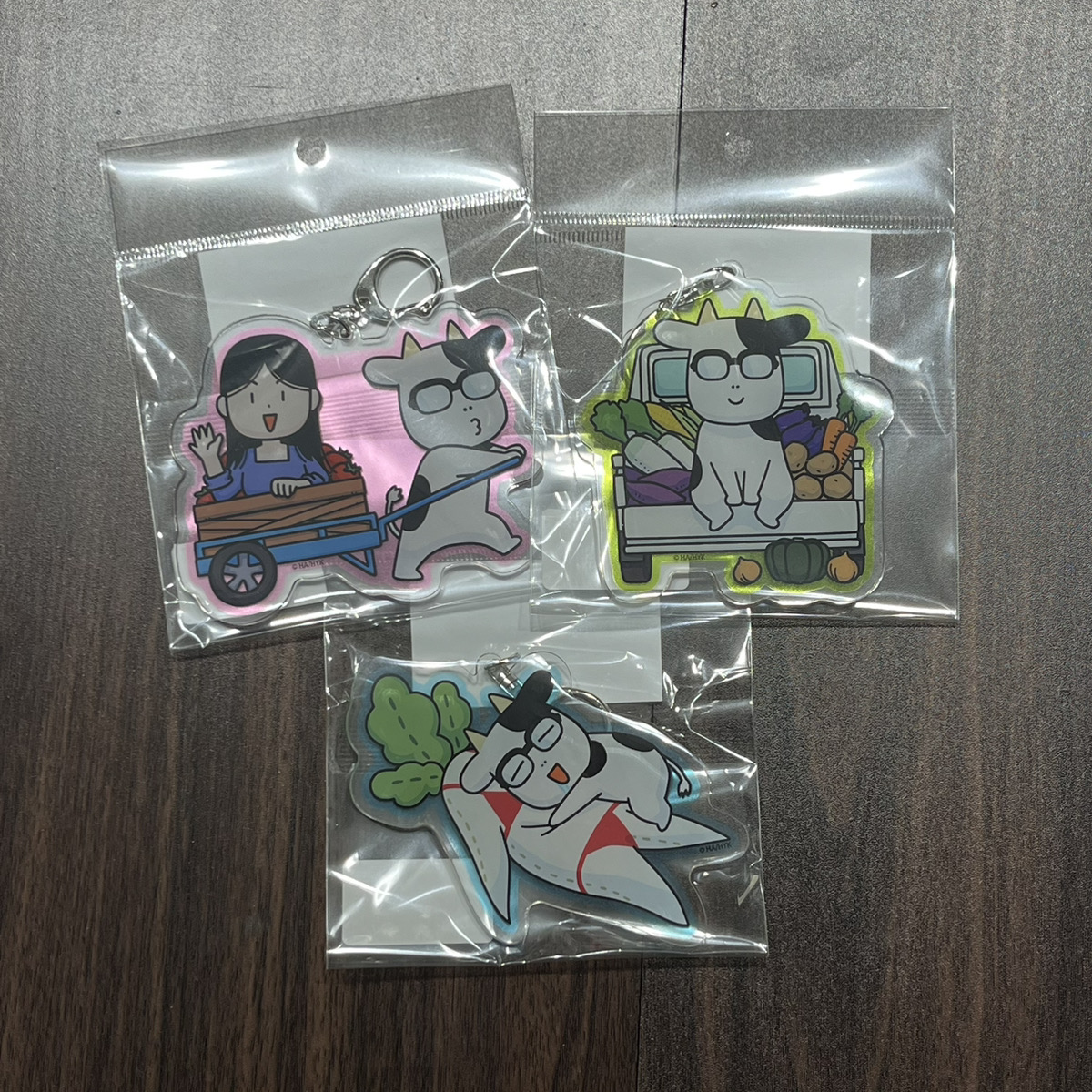 A3_event_Vol5's tweet image. 🐄商品紹介🐄
TVアニメ #百姓貴族 POP UP SHOP
in新宿マーケットスペース
野菜アクリルキーホルダーのご紹介です❕
ダイカットで切り出し印刷と加工を施した可愛いアクリルキーホルダーです💫
通販はこちら🔽
shopping.jreast.co.jp/feature/S281-1…
お届け時期:9月中旬以降
#百姓貴族