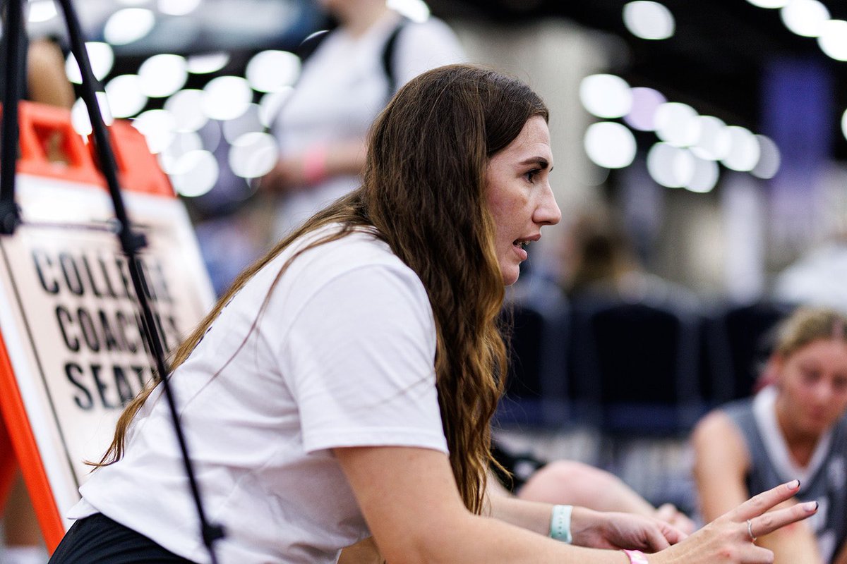 Miss Scanlon (@scanlonmiss) on Twitter photo Always grateful for where basketball continues to take me and the connections I can make. Thank you <a href="/AUSA_Hoops/">AUSA Hoops</a> very proud of my girls! Until next time π€π©Άπ€ Always grateful for where basketball continues to take me and the connections I can make. Thank you <a href="/AUSA_Hoops/">AUSA Hoops</a> very proud of my girls! Until next time π€π©Άπ€