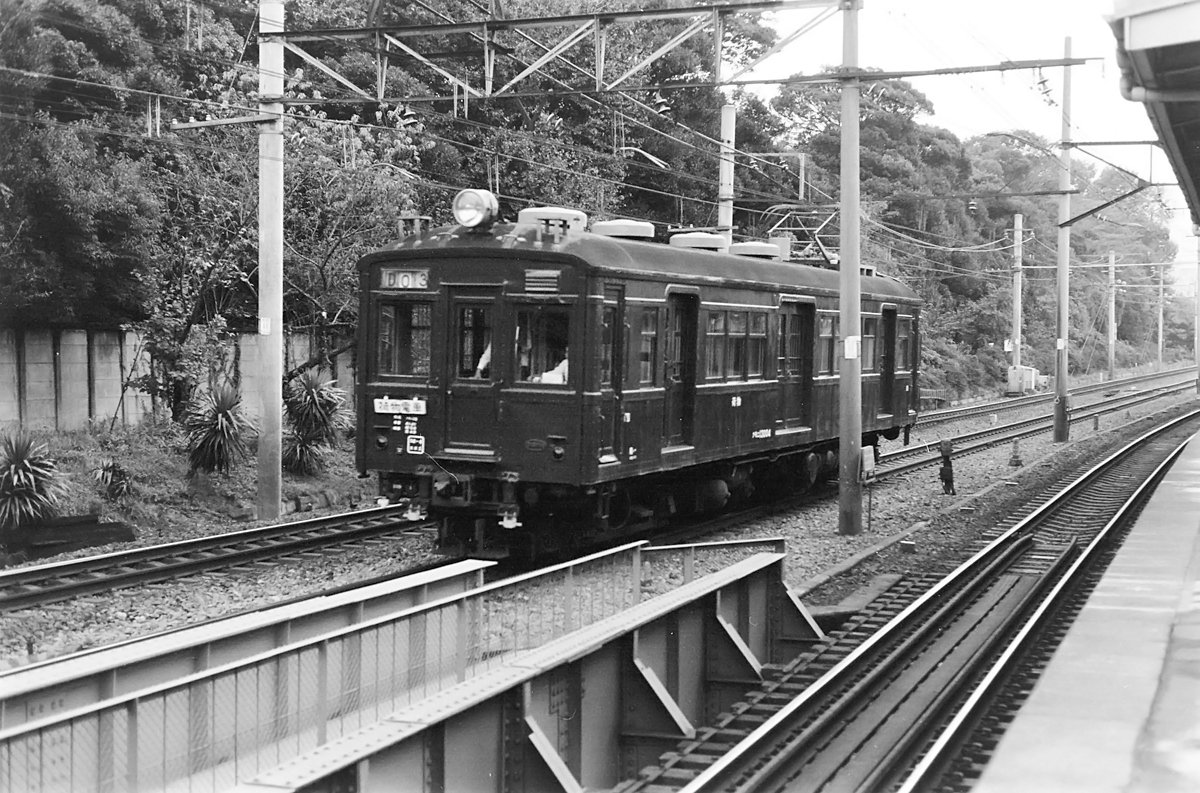 SL664126155's tweet image. #お客様を乗せない鉄道車両たち
常に忙しい国電区間だが、荷電が現れる時は少しのんびりした時間が流れる。