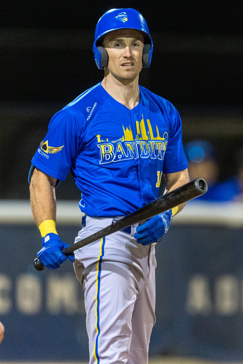 ABL's tweet image. One of the most legendary players in league history returns 👑
After a season off, Logan Wade is back with the Brisbane Bandits and is chasing down modern-day history:
💥 Hits: 372 (3rd all-time)
💣 HR: 41 (9th all-time)
💰 RBI: 204 (5th all-time)
💨 SB: 46 (3rd all-time)
🗓️…
