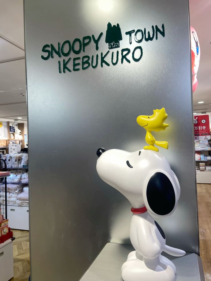choraosk4te's tweet photo. ㅤ─── ㅤׄㅤ𖤐ㅤdıάrıo de vıαgem !    [ 𝚍𝚒𝚊 𝟶𝟺 ]

finalmente o dia do maior doguinho do mundo! hoje fomos ao Snoopy Town visitar nosso querido "minduim". nem preciso dizer que essa foi uma ideia dele pelo quão obcecado ficou com as pelúcias, a coisa mais fofa do mundo. https://t.co/NBhybx3Spz