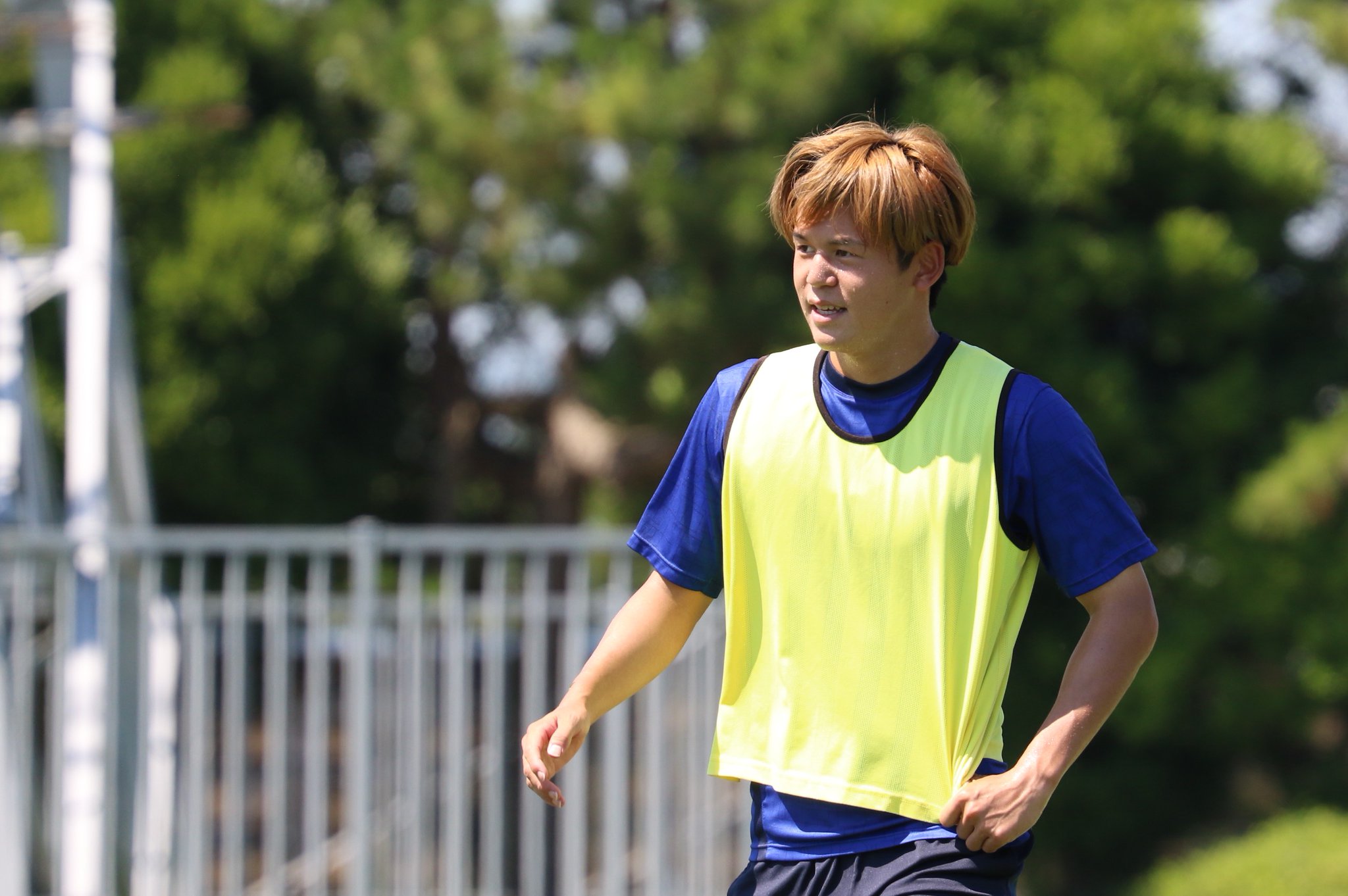 ジャッカル冨岡 ジャッカル富岡初主演ドラマ「傷だらけの裸」特設サイト｜2021年