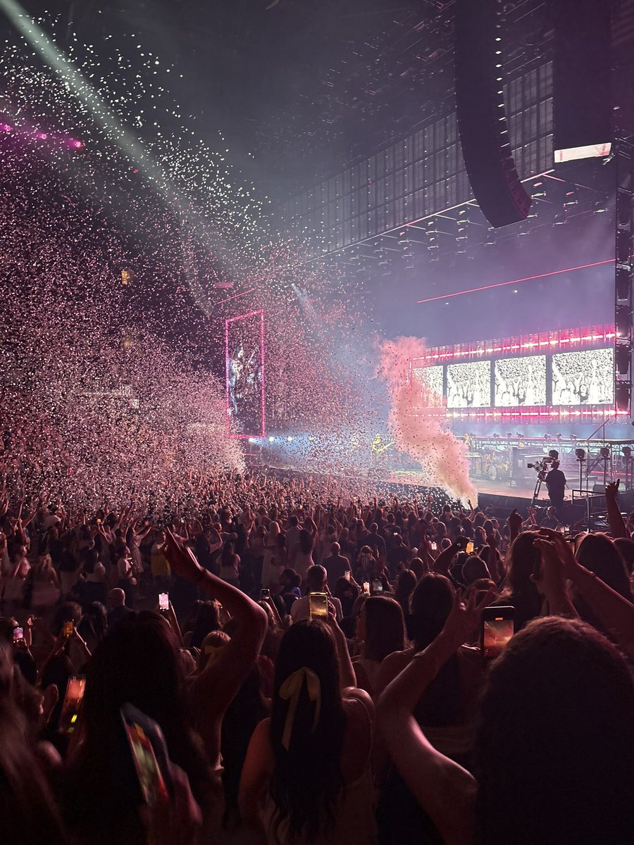 10Celoki29's tweet image. 📍TD Garden