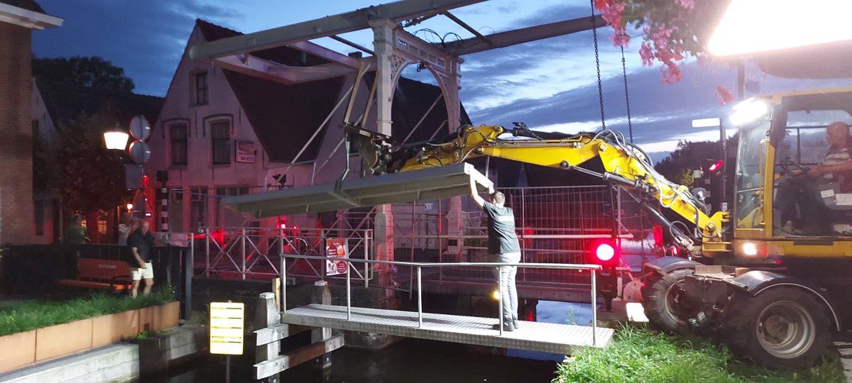 Baambruggers zijn sneller dan <a href="/DeRondeVenenNL/">De Ronde Venen</a> . Met kluunbrug <a href="/ijsclubbaambrug/">IJsclub Baambrugge</a> kunnen we weer oversteken