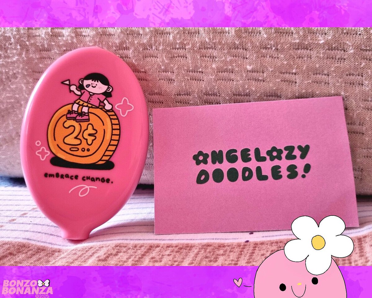 BonzoBonanza's tweet image. It arrived! ⭐️✨

I absolutely adore this coin pouch that I bought from @angelazydoodles! Thank you so much!! 💫

Please support Angel and her shop! She makes of silly art and her products are amazing! 

(Also bonus Chichi doodle at the bottom corner ✨)
