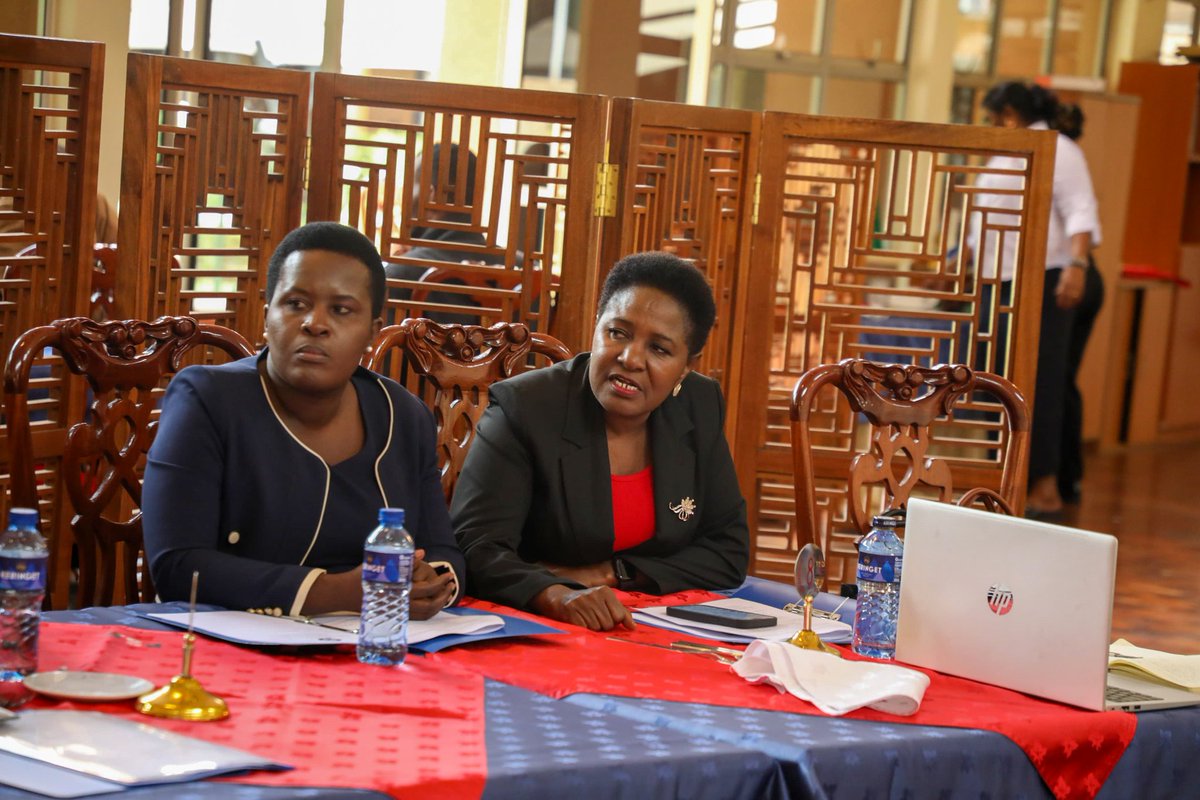 KEWOPA's tweet image. 🔍 Women Senators Convene to Deliberate on Constitution of Kenya (Amendment) Bill, 2025

In a focused session, women senators came together to examine key proposals within the Constitution of Kenya (Amendment) Bill, 2025. Central to their discussions were provisions on the…
