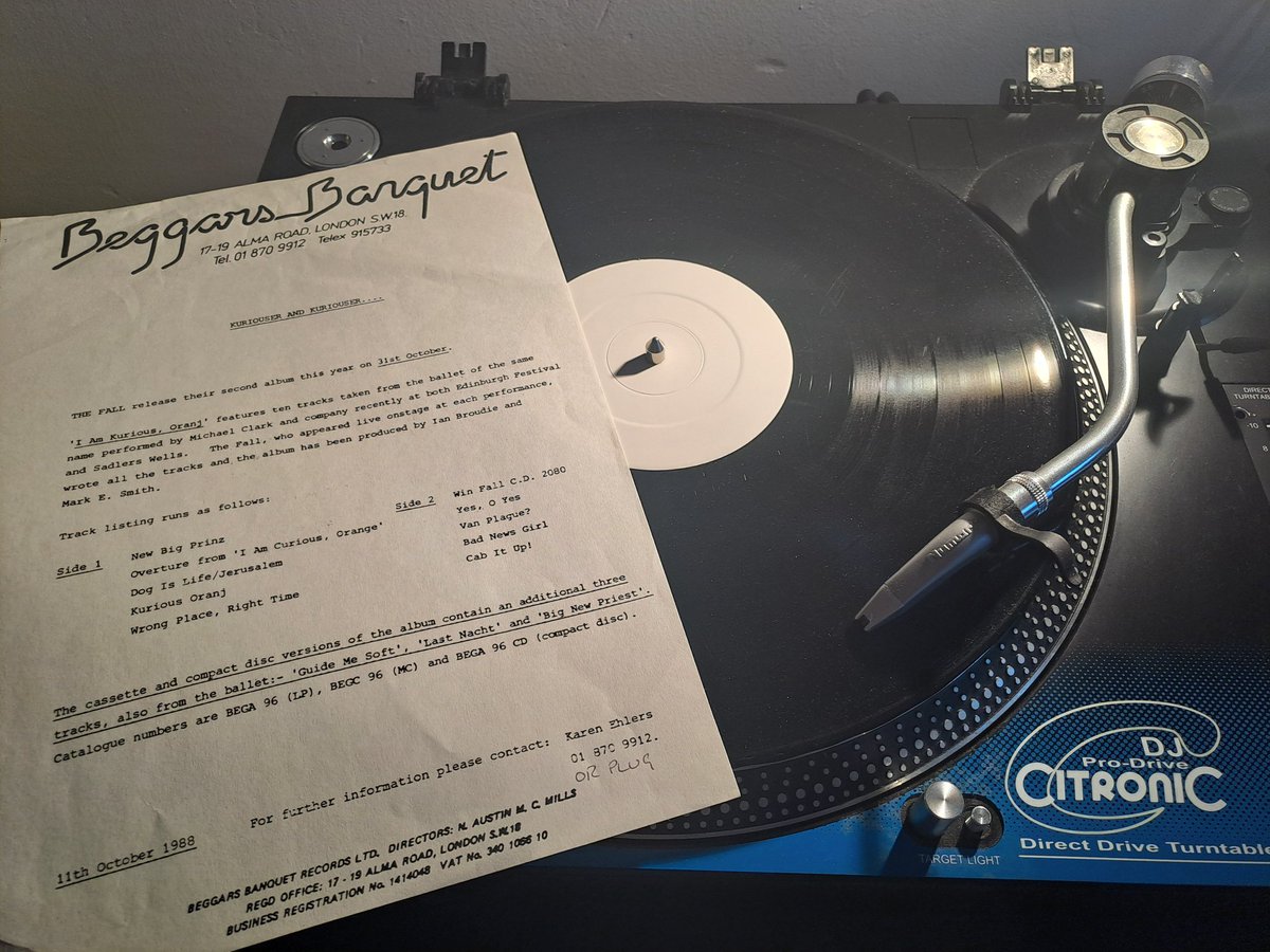 TheHouseof08's tweet image. #FallFriday
THE FALL - I AM KURIOUS, ORANJ ( White Label Test Pressing)
Side 1, Track 3
DOG IS LIFE / JERUSALEM
"I was very disappointed
It was the government's fault
It was the fault of the government"
#TheFall #MarkESmith