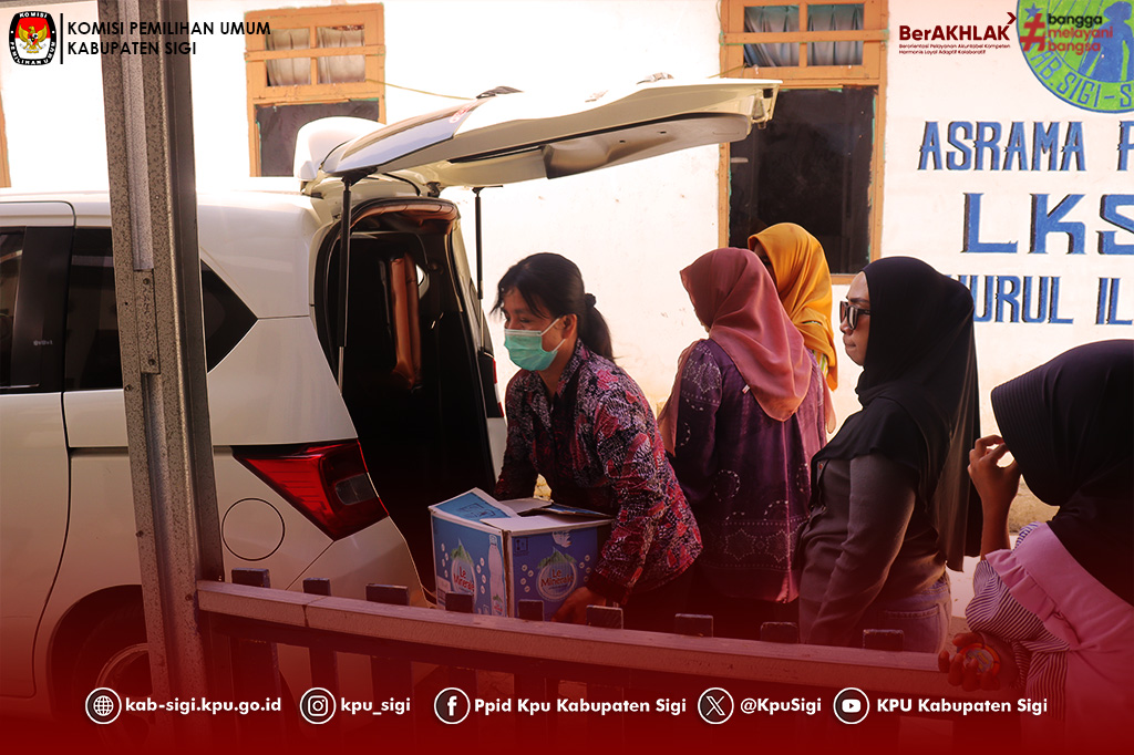KpuSigi's tweet photo. 📍KPU Kabupaten Sigi
Dalam rangka menyambut Bulan Muharram 1447 H, kami mengadakan santunan &amp; doa bersama anak yatim.
Semoga menjadi ladang keberkahan &amp; penguat silaturahmi.
#KPUPeduli #MuharramBerkah #KPUKabSigi https://t.co/AIdDacBqnU