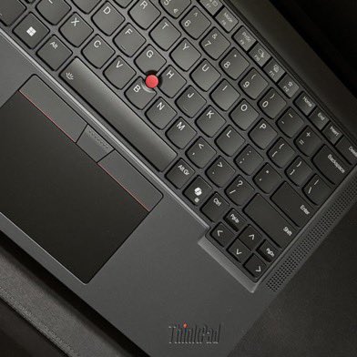 usedpointTz's tweet image. 🏮 Lenovo ThinkPad P14s
▫️Core i7 | 2.3ghz
▫️4 Cores, 8 Threads
▫️10th Generation
▫️RAM 48GB
▫️SSD 1TB (1024GB)
▫️ 2gb nVidia Quadro P520
▫️Backlight Keyboard
▫️ 14" TOUCHSCREEN
▫️ FHD 📺
🖐Fingerprint Reader
🌝 Face ID ✅
▫️🔋5hrs
Price Tshs. 1,450,000/=
☎️0788106694