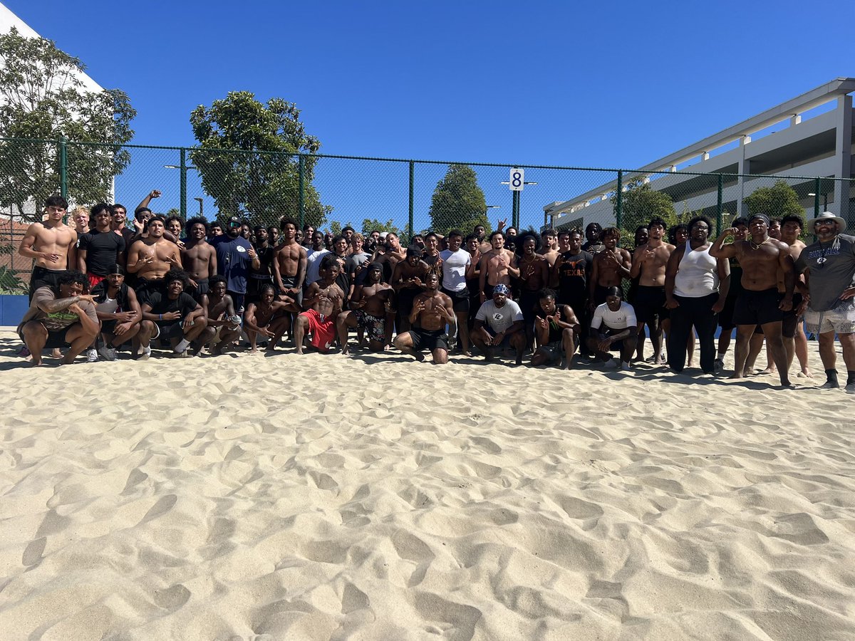 Warriors are not born there MADE! <a href="/elcaminocollege/">El Camino College</a> <a href="/FBWarriorsECC/">ECC Football</a> <a href="/JUCOFFrenzy/">JUCO Football Frenzy</a> <a href="/CoachP_Elco/">Coach Parnell</a> <a href="/KtSackman/">KT.SackMan</a> <a href="/matt_kirk1/">matt kirk</a> #summerTough