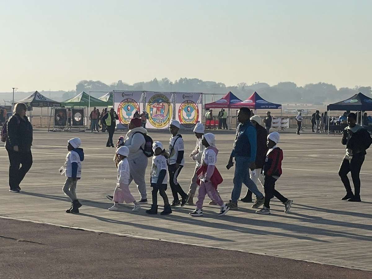 eugene_modise's tweet image. Good Morning, Tshwane!
It’s been a heartwarming morning at Wonderboom National Airport as we celebrate the 10th Edition of the Children’s Flight!
Sharing the skies and smiles with young dreamers from across the city — turning hopes into high-flying memories.
A beautiful reminder…