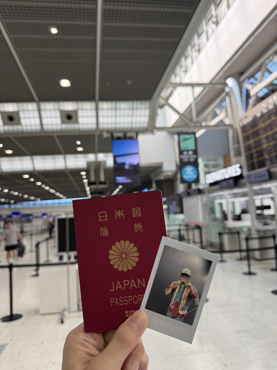toa08190819's tweet photo. >>>Jakarta🇮🇩✈️
待ってろクォンジヨン❤️‍🔥
楽しみすぎる🥲 https://t.co/GL3ysLuYdN
